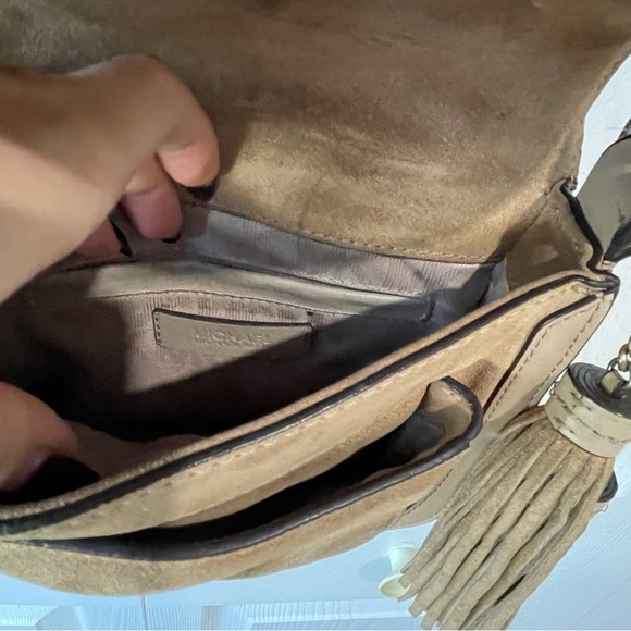 Tan Leather Crossbody Micheal Kors  Bag - Picture 6 of 12